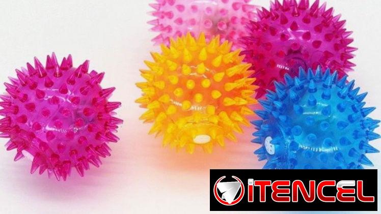 Pelotas de pinchitos con sonido para Mascotas