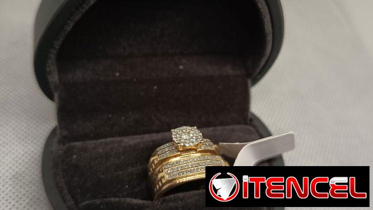Anillos
