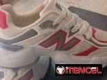 Tenís NB