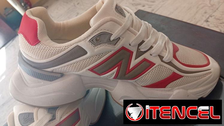 Tenís NB