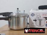 Olla de presión marca EKO de 5.5 L