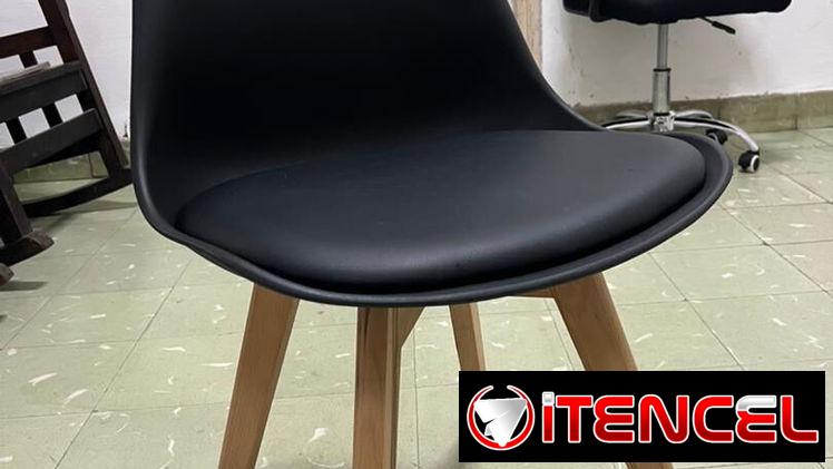 Sillas de asiento de vinipiel , ideales para comedor, cafeterías y home office ⭐️Entrega Incluida⭐️