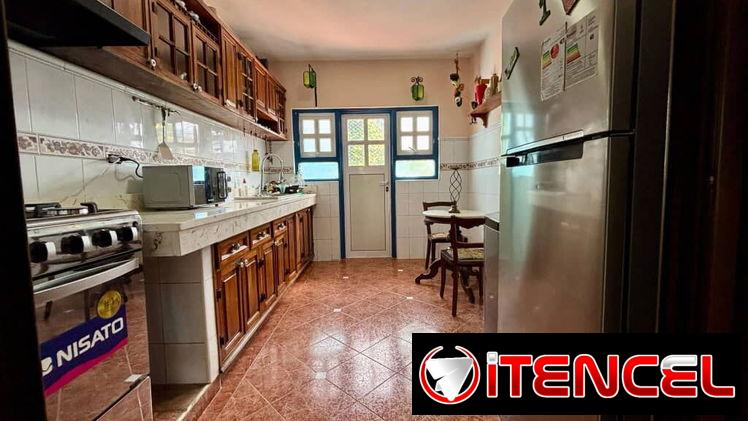 Casa de renta en Miramar.