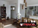 Apto. 3/4, remodelado, Vedado (V-324) (no tiene garaje)