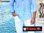Camisa azul claro de lino,  pantalón blanco de lino , camisa blanca de lino