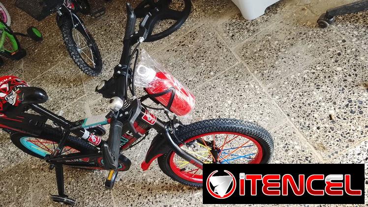 Bicicleta de niño y niña
