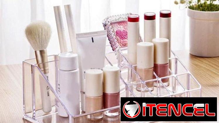 Organizador de cosméticos y accesorios