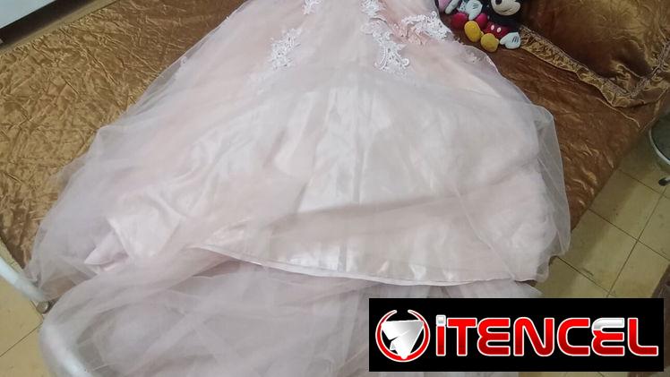 Vestido nuevo de quinceañera