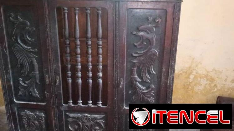 Librero antiguo