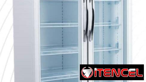 Exhibidor vertical de 20 pies