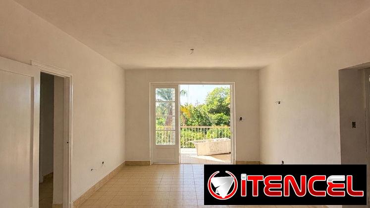 MIRAMAR PRÓXIMO A LA EMBAJADA DE ECUADOR APARTAMENTO 112M2 RECIEN REPARADO