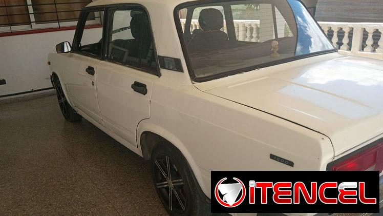 Lada 2105
