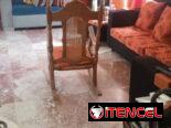 VENTA DE CASA INDEPENDIENTE, CASINO DEPORTIVO, CERRO: 148 m². 3 HABS, 3 BAÑOS, JARDIN, PORTAL, PATIO.