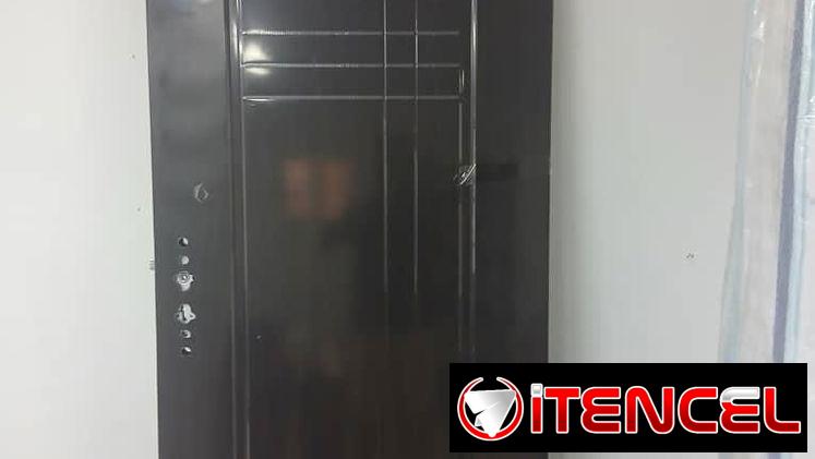 Puertas varios modelos y materiales