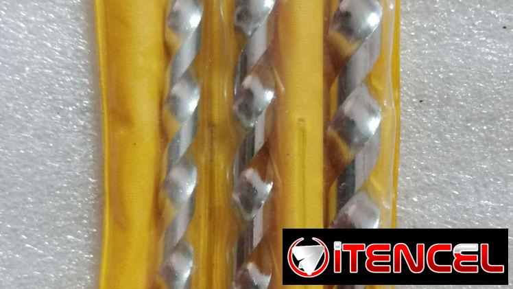 VENDO SET DE 3 BARRENAS DE TUNGSTENO (8, 10 Y 12 mm DE DIÁMETRO Y 30 cm DE LARGO) CONSTRUCCIÓN. $12 USD. (+53)52990828.