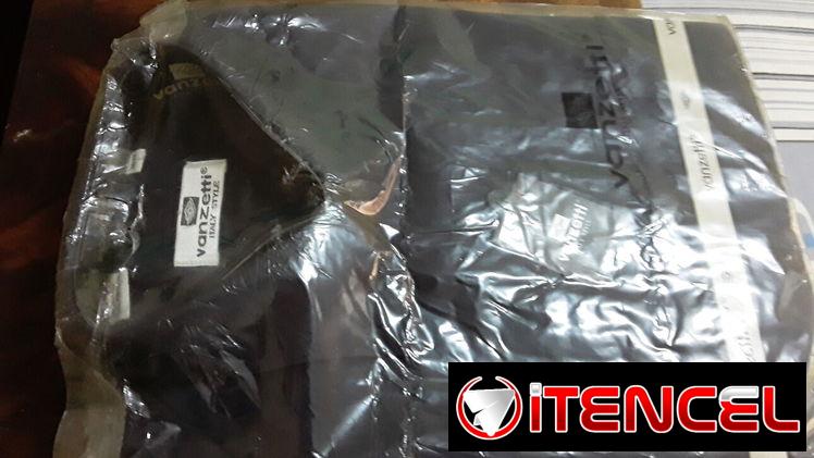 Se vende 2 camisas de hombre