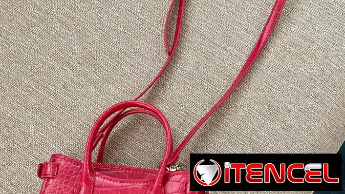 Cartera Roja Mango