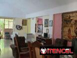 Casa de 3/4 con patio de tierra, en Alamar (HE-37)