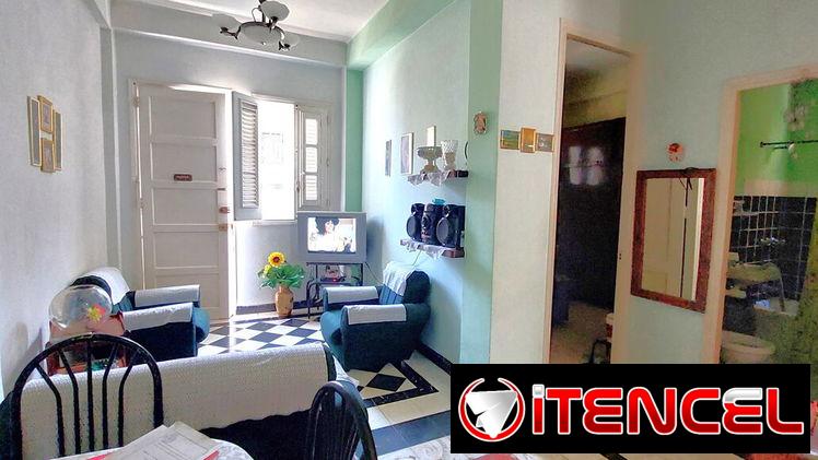 Apartamento seminterior de 2/4, en Playa (P-234)
