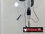 ‼️*Ventilador Recargable de Pedestal Marca JMD*  💠9 Velocidades  💠Incluye Panel Solar y Un Bombillo