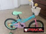 Bicicleta de poco uso