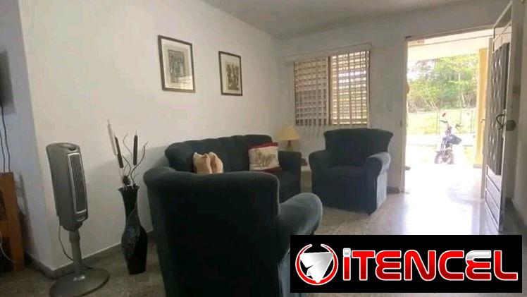 🍀 Se vende casa independiente ubicada en el Reparto Fraga (Los rusos) perteneciente al Municipio La Lisa 🍀