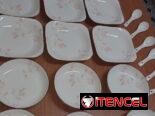 🍽️ JUEGO DE 26 PIEZAS 🍽️ JUEGO DE VAJILLA DE PORCELANA. SERVICIO DE MENSAJERÍA CON FACTURA Y GARANTÍA. TLF 54833699
