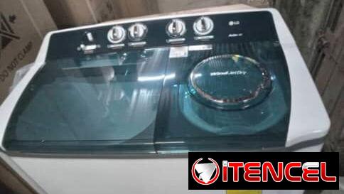 Lavadora semiautomática LG 18 kg