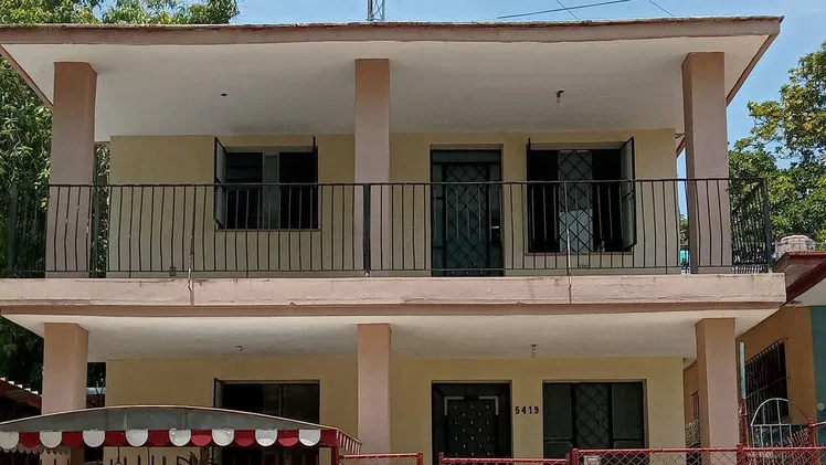 Se vende casa