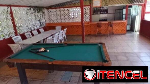 🏠 Casa Con Piscina En Guanabo de 6 habitaciones. 💡 Paneles Solares instalados. 👥Capacidad para 18 personas