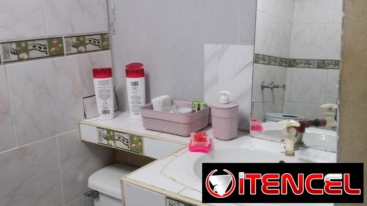 Venta de casa en La Habana Vieja. #180