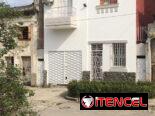Casa independiente biplanta cn garage y piscina.lawton