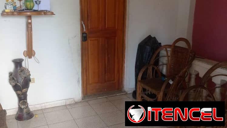 Casa 🏡 independiente de 3 piso en palatino cerro (#121)
