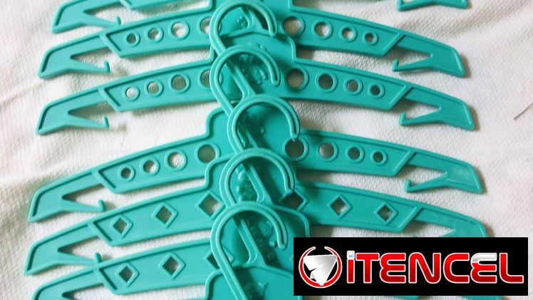 Percheros para ropa de bebé 10×300