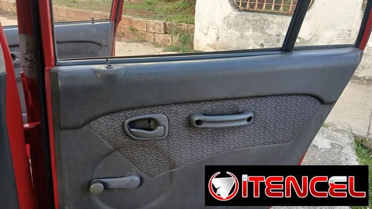 Vendo Hyundai atos, bueno de lata y de mecanica, solo detalles de tapiceria