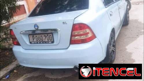Se vende geely ck