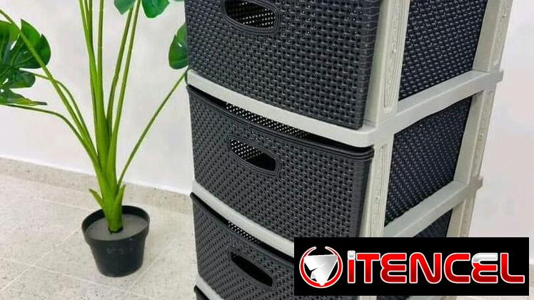 Gaveteros plásticos engomados  ✅95 x 49 x 43 cm  🏷️$45 usd  🛵Mensajería disponible