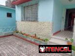 Casa (alto de biplanta), 3/4 y 1/2, Cerro, cerca de la Plaza de la Revolución (C-32)