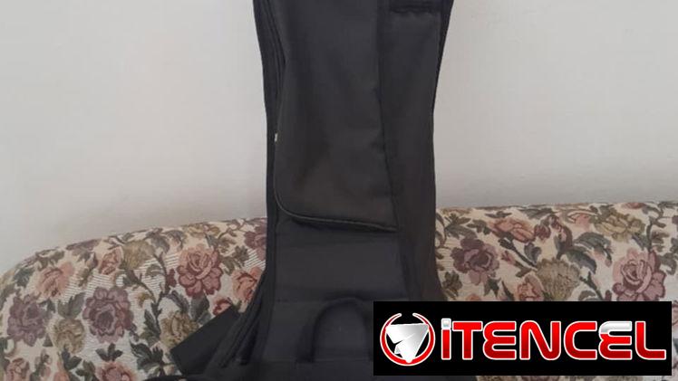 Estuches acolchonados para guitarras y tres