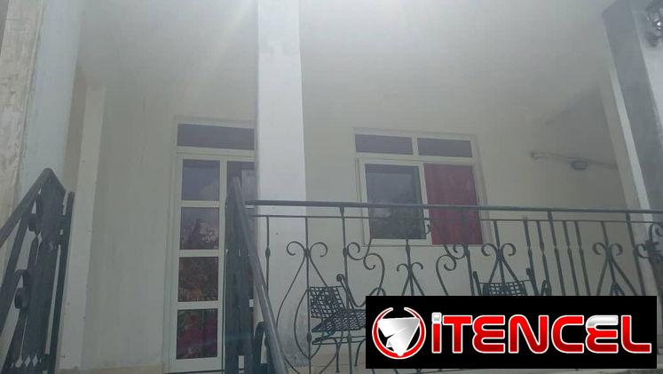 Casa de alquiler estilo loft , con espacio de guardar carro carpost 250$ telf +5358411177