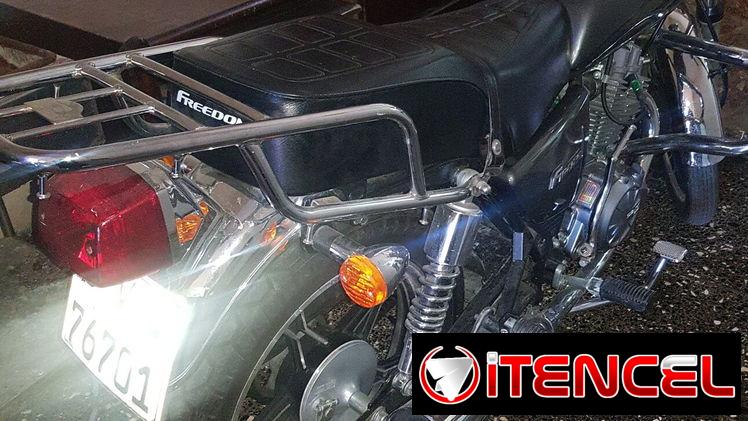 SE VENDE MOTO