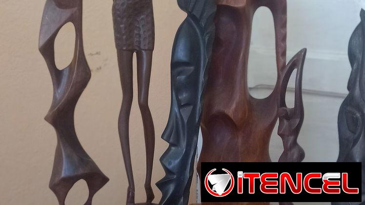 Adornos de madera dura 2 usd cada uno