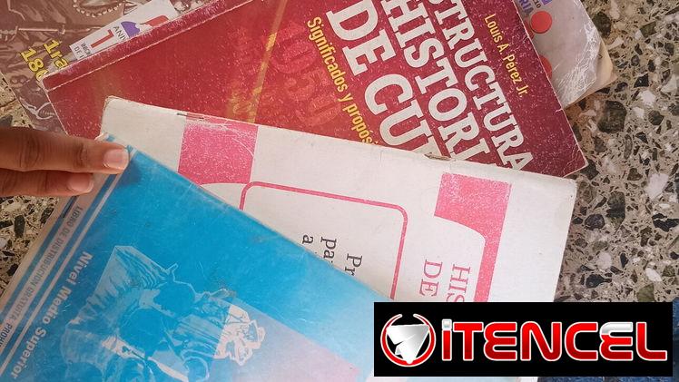 Combo de libros de historia de Cuba