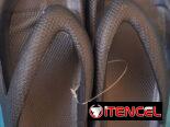 CHANCLETAS ENGOMADAS, ANTIDESLIZANTES. COMODÍSIMAS