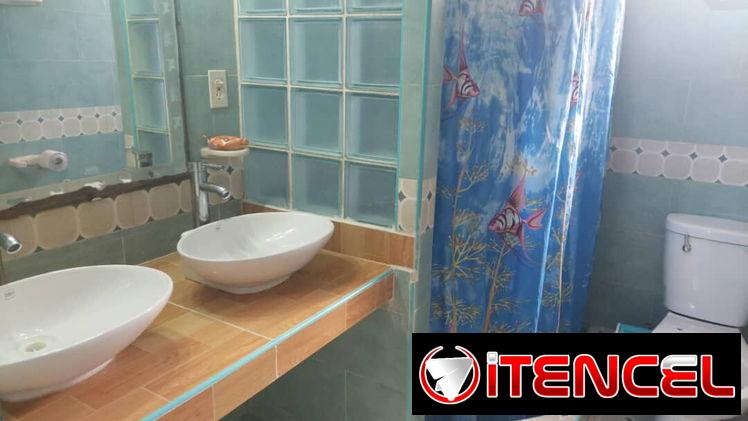 🏖 Casa yanet en Guanabo con piscina grande y 3 habitaciones. Whatssap 5 2 9 5 9 4 4 0 🌞