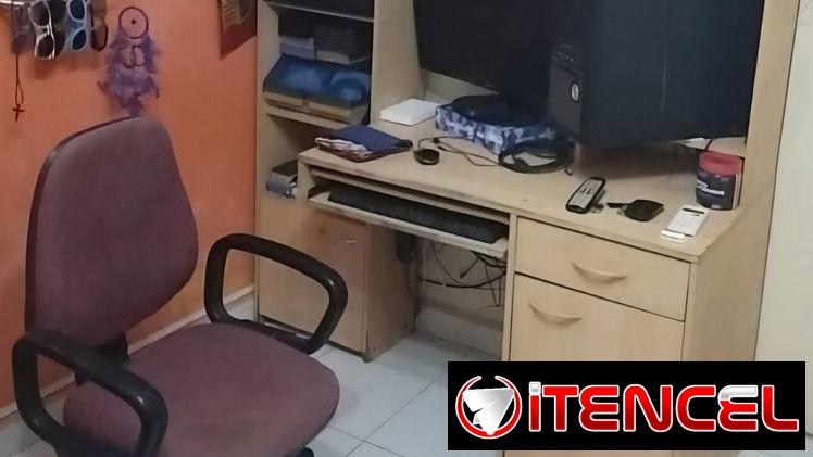 Vendo computadora entera lista para usar. Mas silla de computadora. 200 usd todo. 53583761