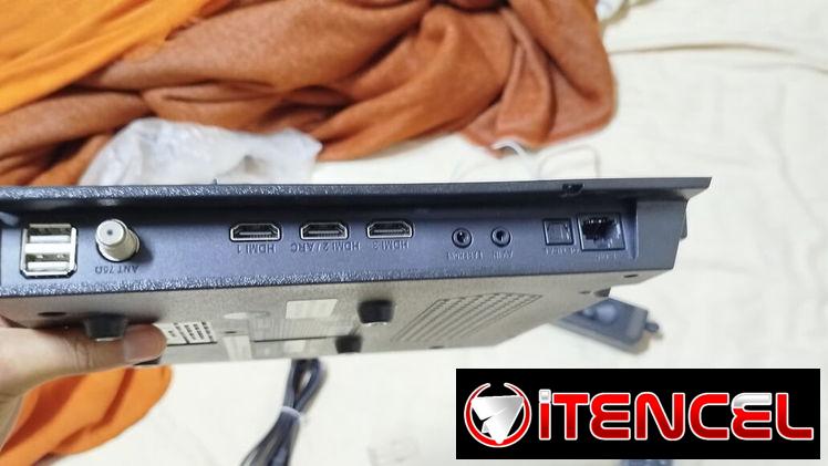 Placa de televisor smart TV LED de 32 pulgadas marca SANSUI