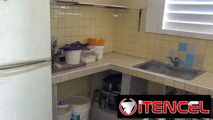 Vendo casa independiente en Versalles !La Lisa