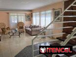 Casa 5/4, garaje, terreno, Siboney, Playa (P-53)