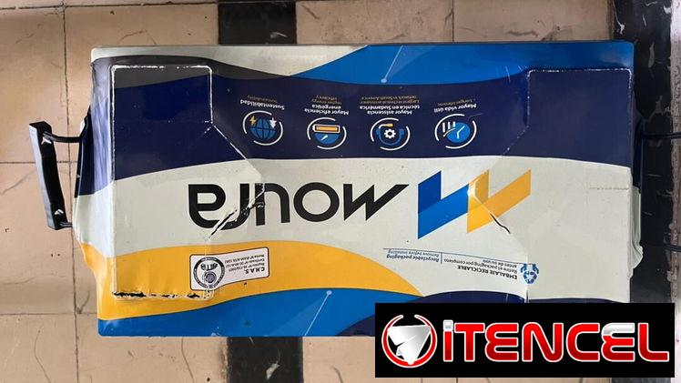 Batería libre MOURA de 220A